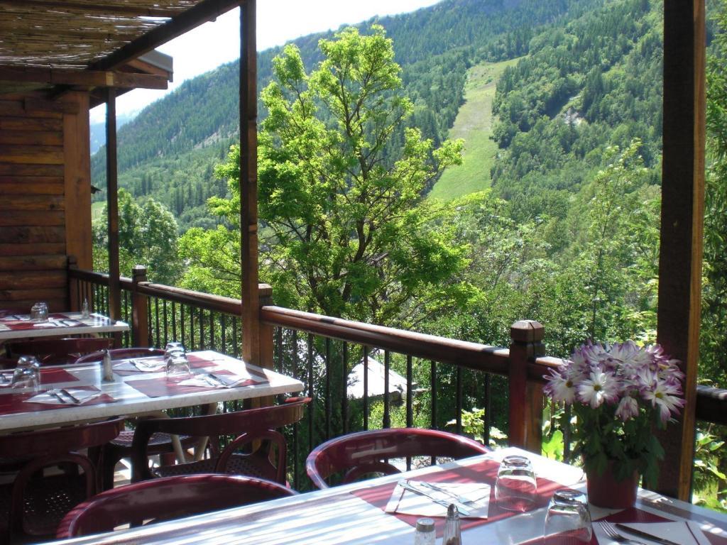 Auberge Saint Antoine Pelvoux Exterior foto